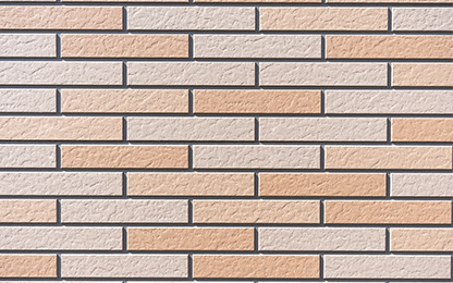 タイル張りの外壁の写真